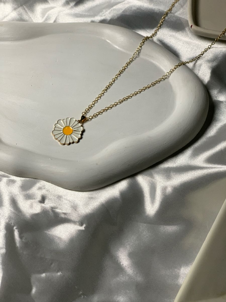 Morflora Pendent With Chain