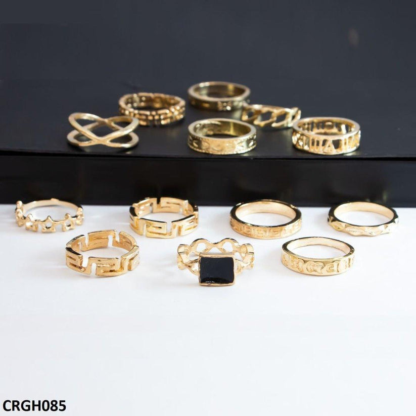 Chic Stacking Rings Set